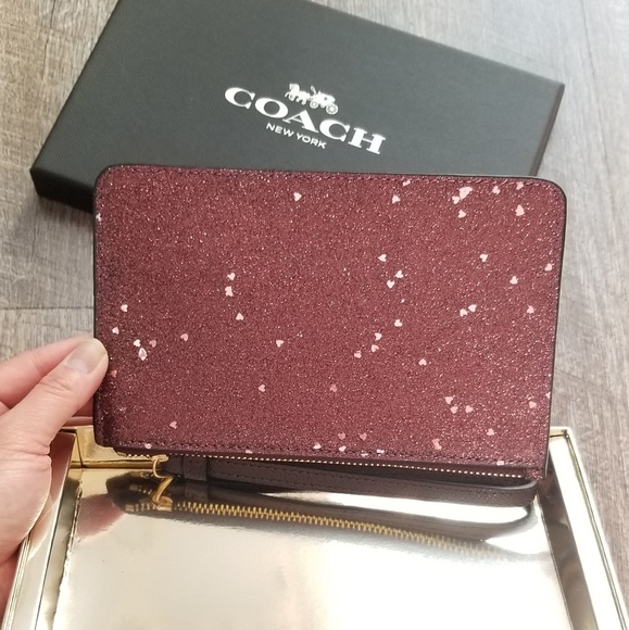 🔥LAST 1🔥NIB COACH HOLIDAY HEART GLITTER WRISTLET - Picture 5 of 8